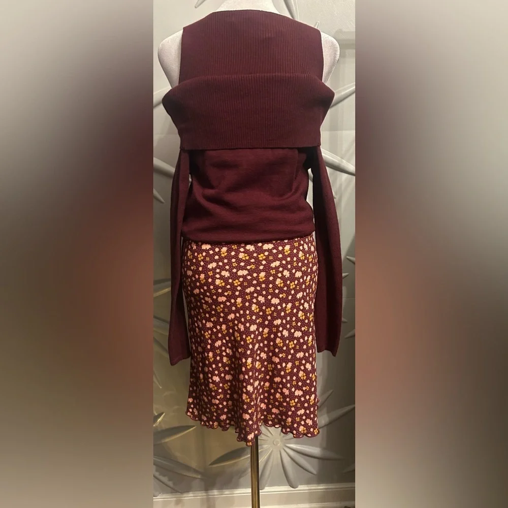 NWT Free People SZ 10 burgundy/pink/gold side zip skirt w/scalloped edge hemline